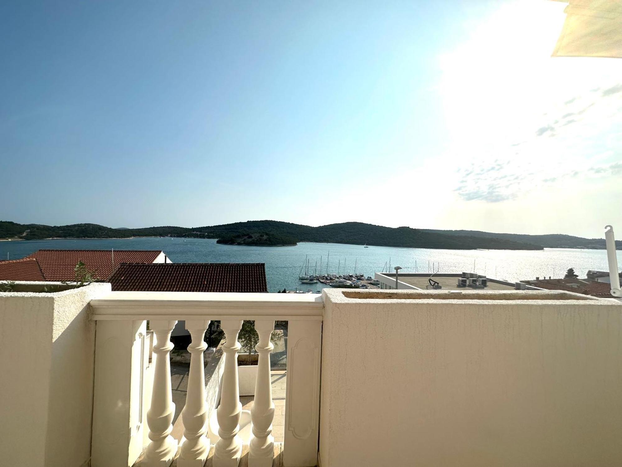 Villa Perla ティスノ エクステリア 写真